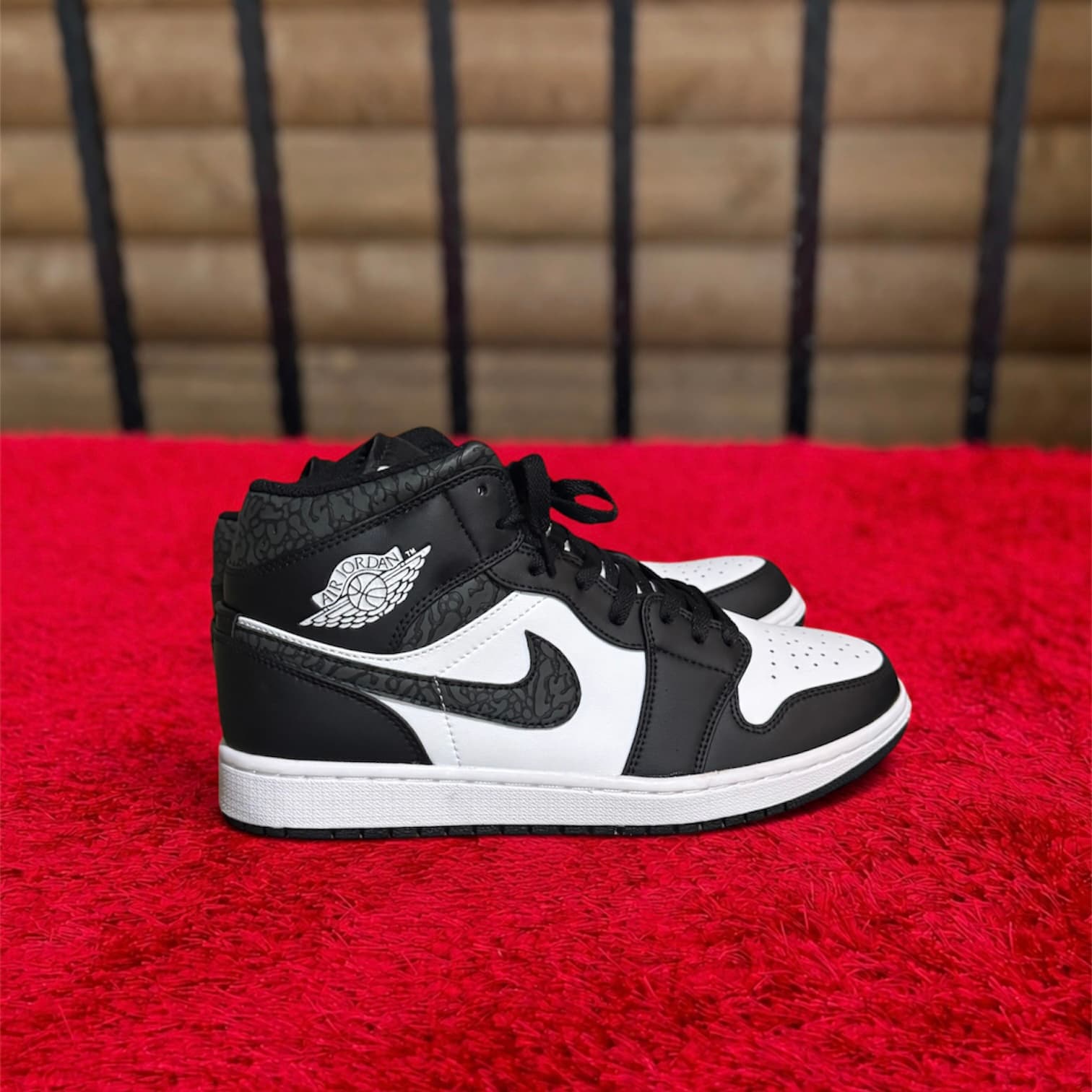 Nike Air Jordan 1